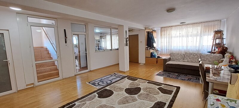 Brancoveanu, casa S+P+1Et+M, 260 mp utili, garaj subteran, adapost ALA